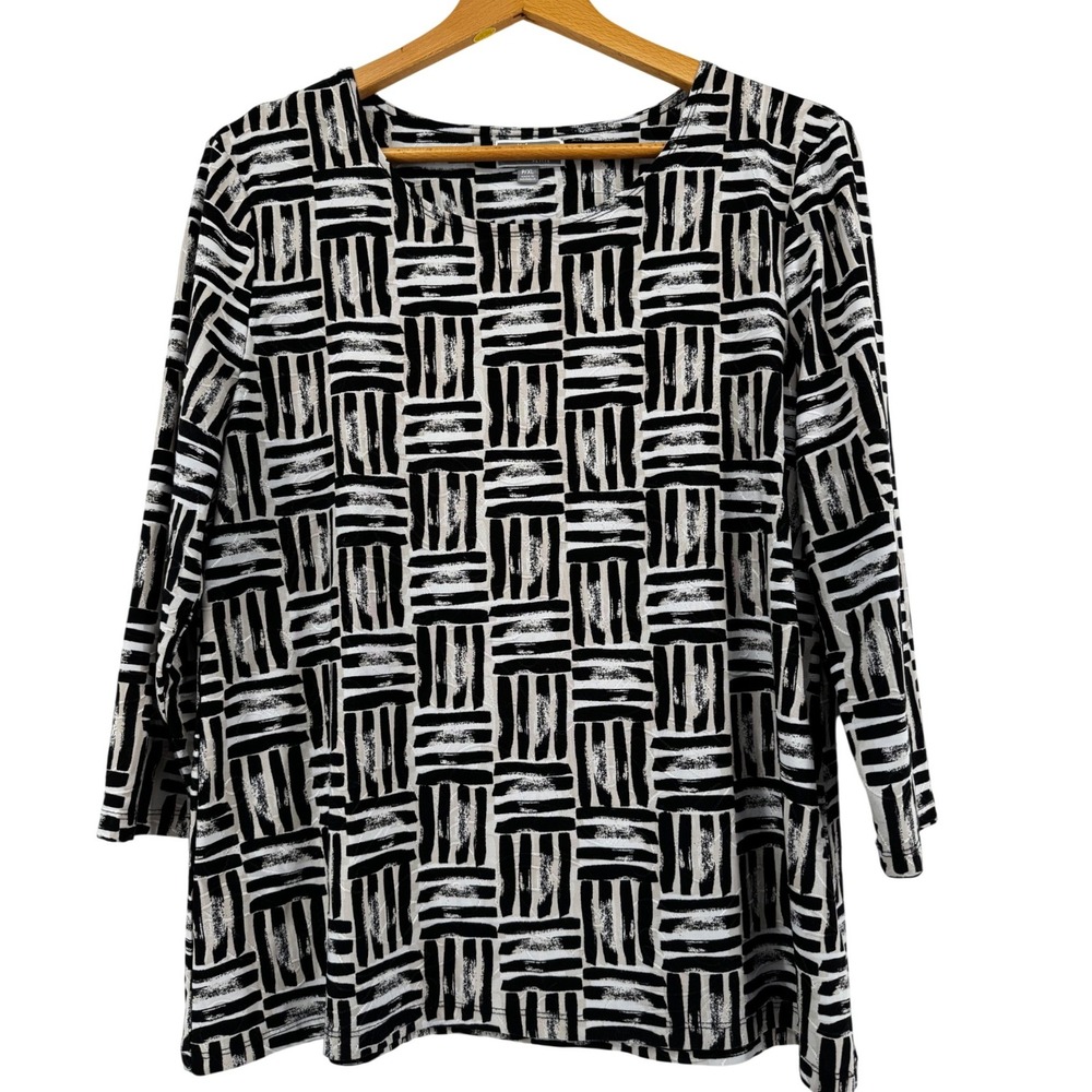 JM Collection Petite XL Top Black White Geometric Print 3/4 Sleeve Abstract